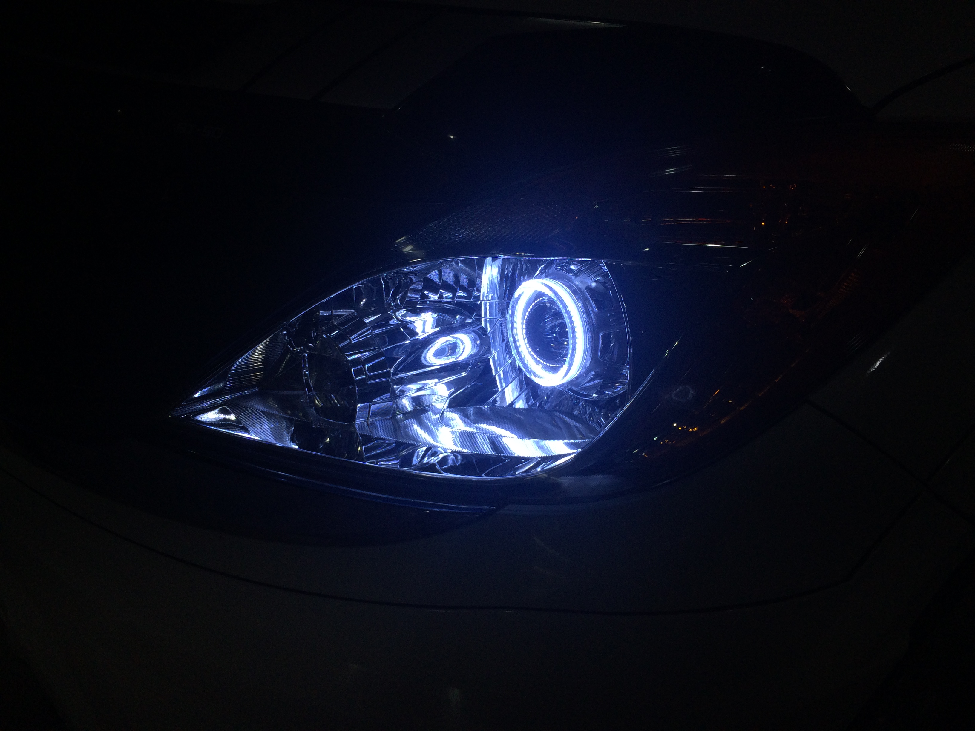 Mazda BT 50 2015 độ Hella 5