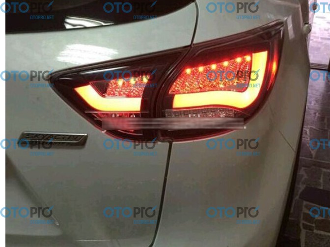 Đèn hậu độ LED nguyên bộ cho xe Mazda CX-5 mẫu BMW đỏ đen
