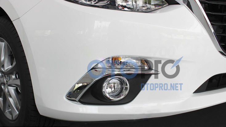 Ốp viền đèn gầm mạ crôm xe Mazda 3 All New 2015