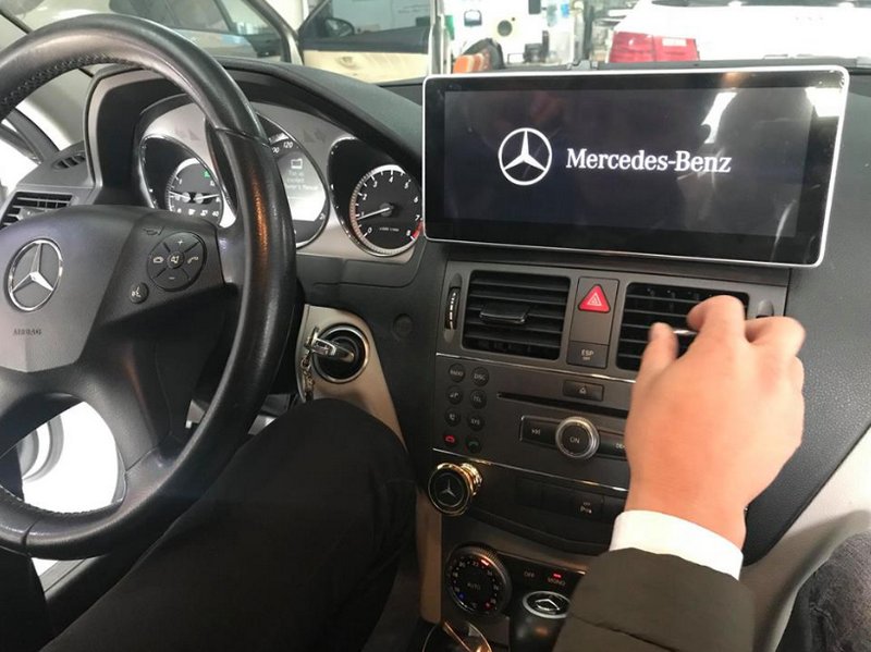 Đầu DVD ô tô cho xe Mercedes C300