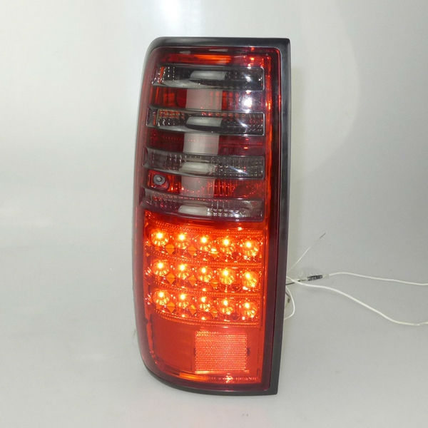 Đèn hậu độ LED nguyên bộ cho Land Cruiser